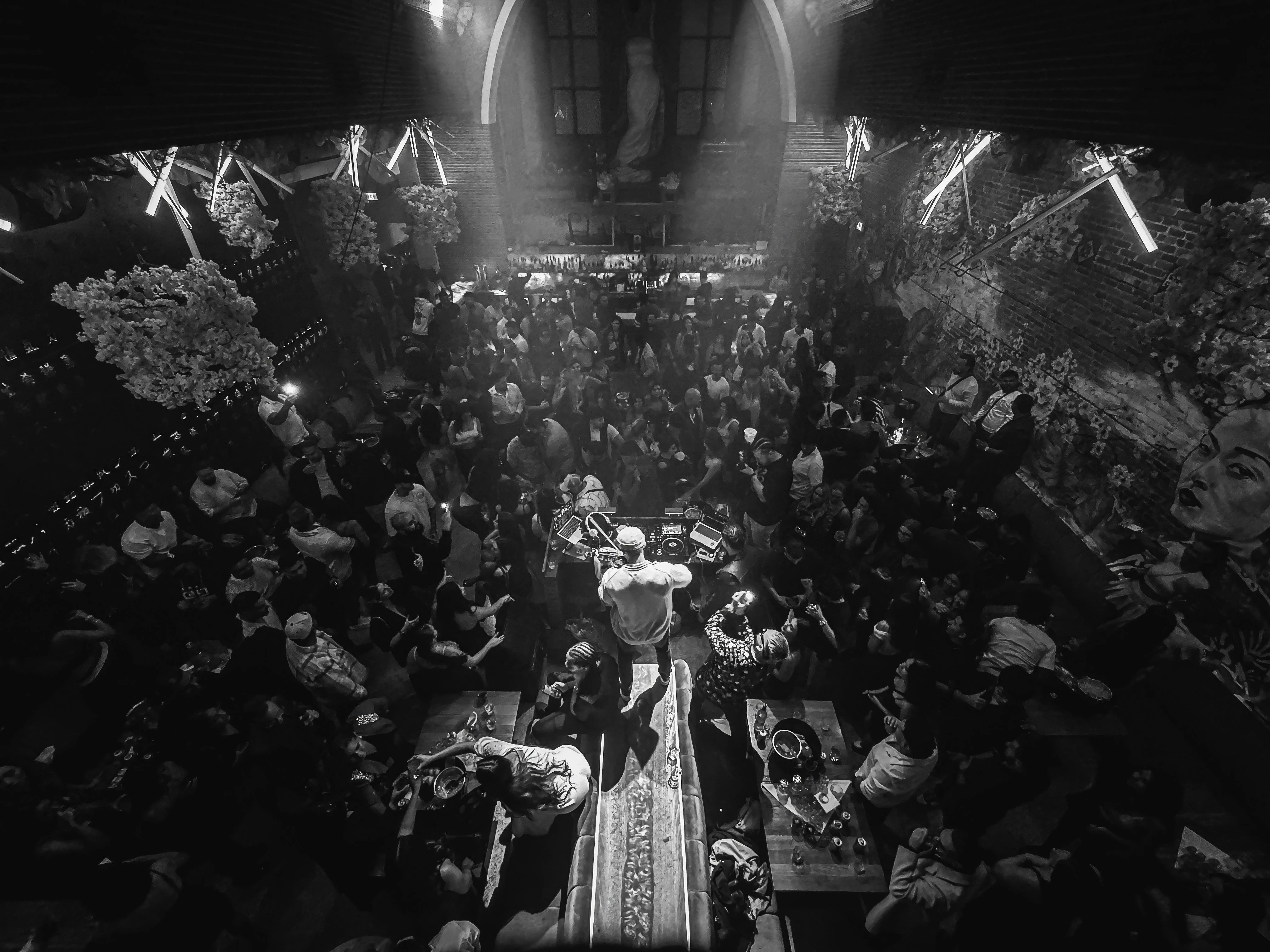 Nathan Mignien — live wedding performance